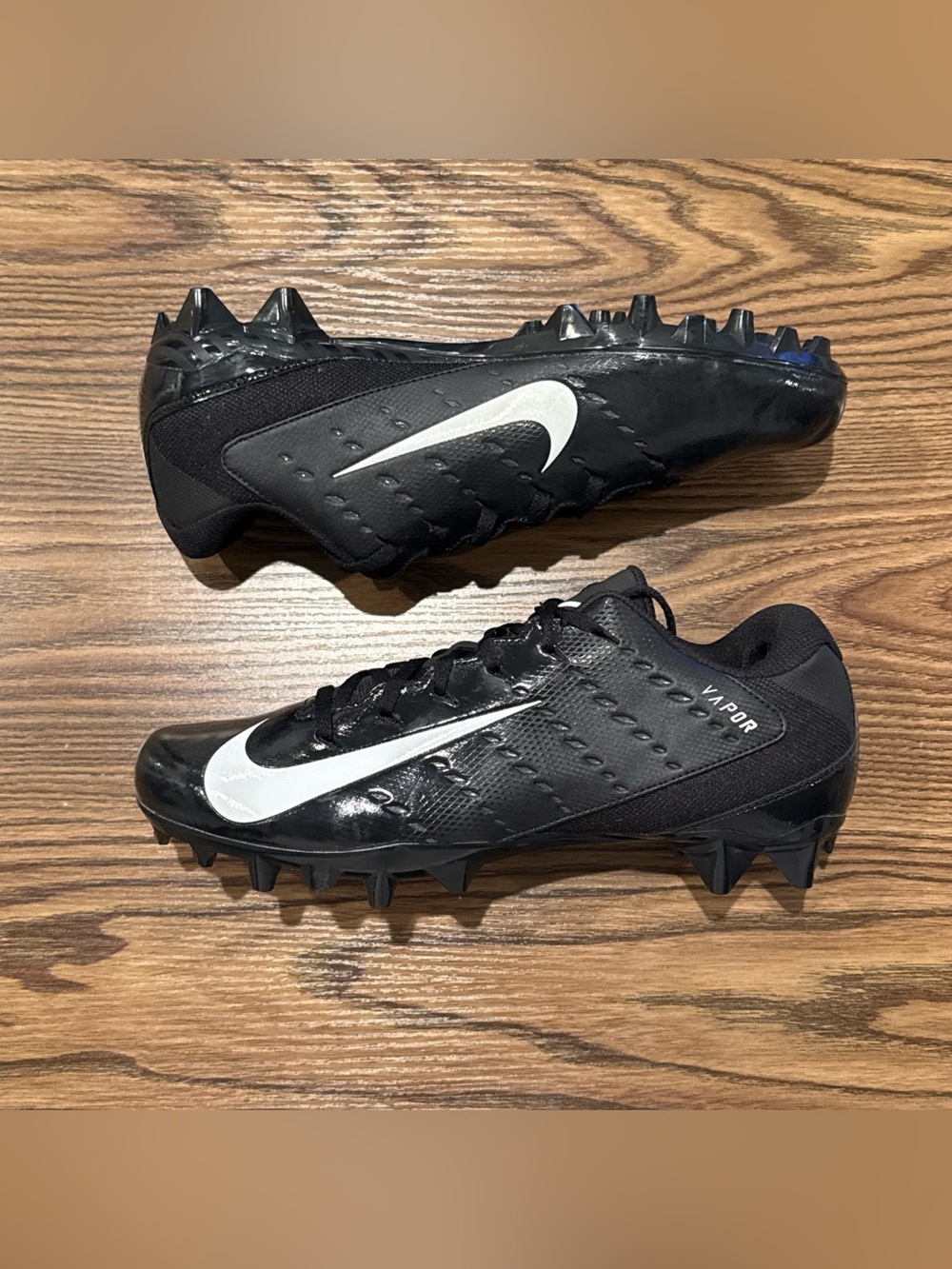 Size 10.5 Nike Vapor Untouchable Speed 3 Varsity TD Football Cleats 917167-011